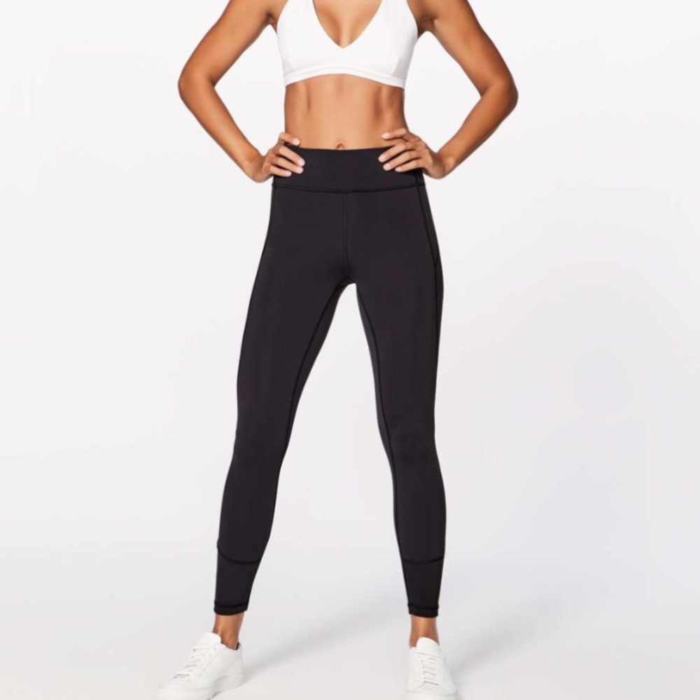 Lululemon In Movement 7/8 Tight *Everlux 25"